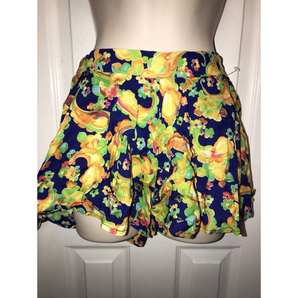 New LF stores Paper Heart Floral Print soft shorts Skort S Festival AU 6 US 2